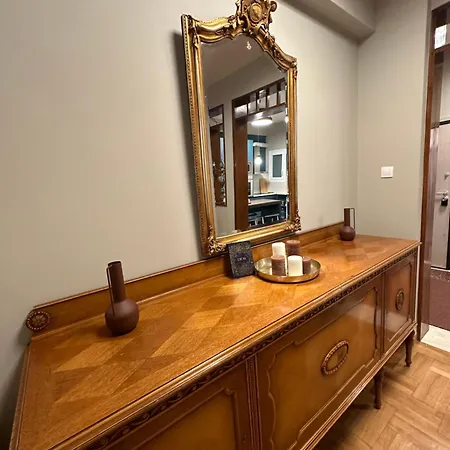 Apartment Design In Central *